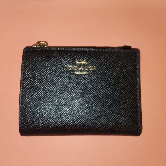 Coach Handbags - Black Coach Wallet